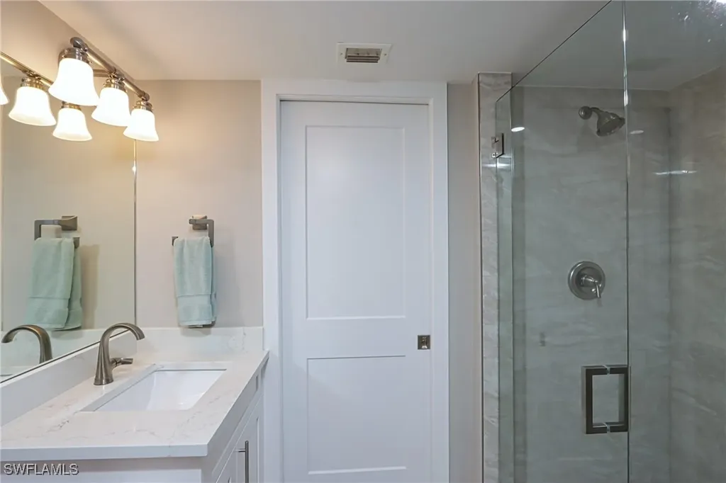 222 Harbour Drive Naples FL 34103