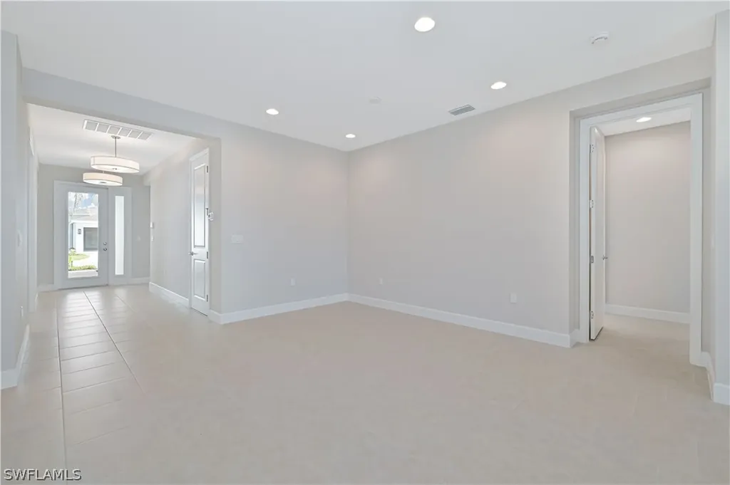 3751 Addle Hill Way Fort Myers FL 33905