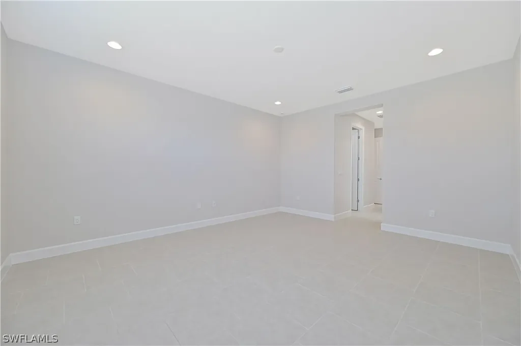 3751 Addle Hill Way Fort Myers FL 33905