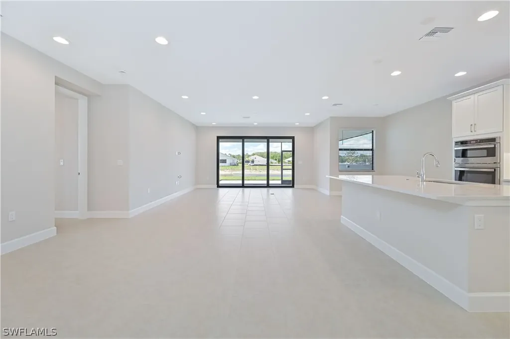 3751 Addle Hill Way Fort Myers FL 33905