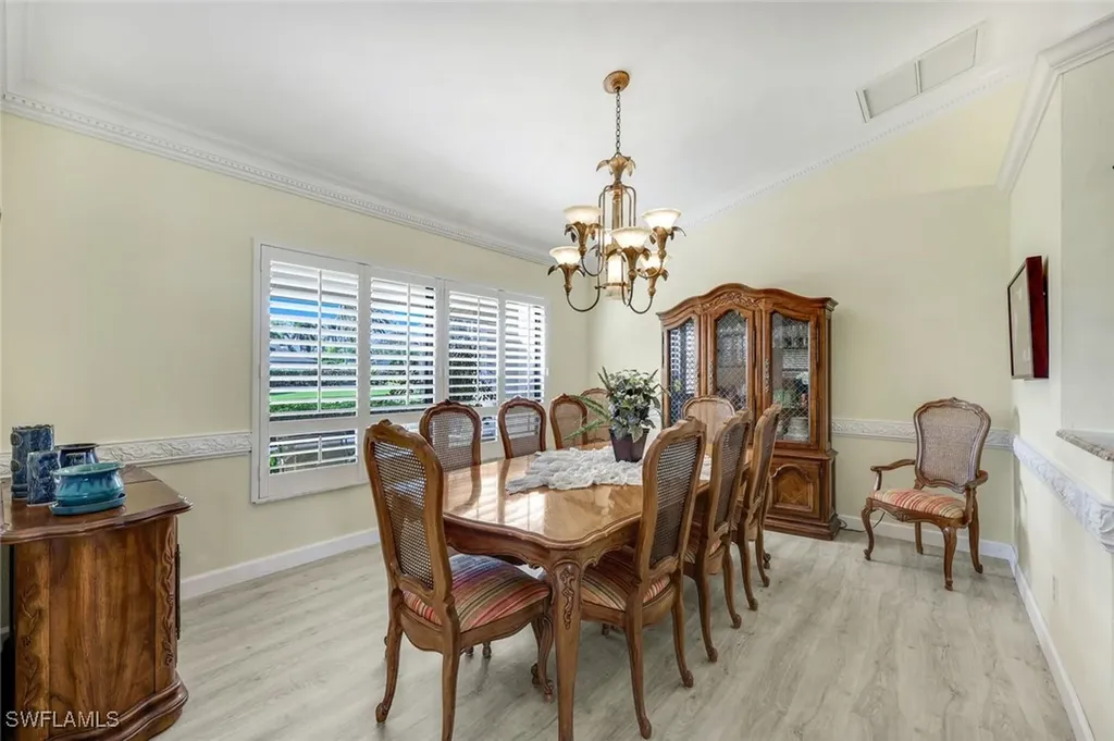 1933 Empress Court Naples FL 34110