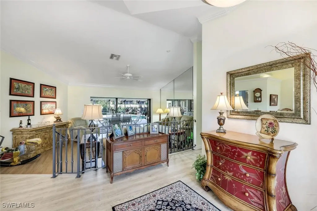 1933 Empress Court Naples FL 34110