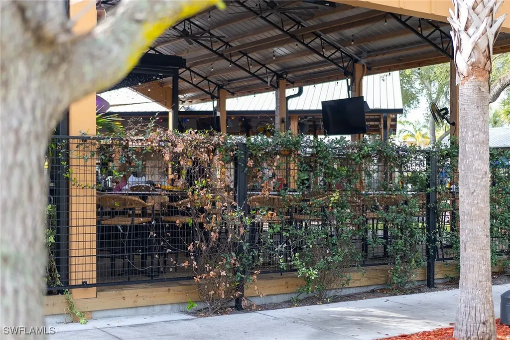 10690 Crockett Street Bonita Springs FL 34135