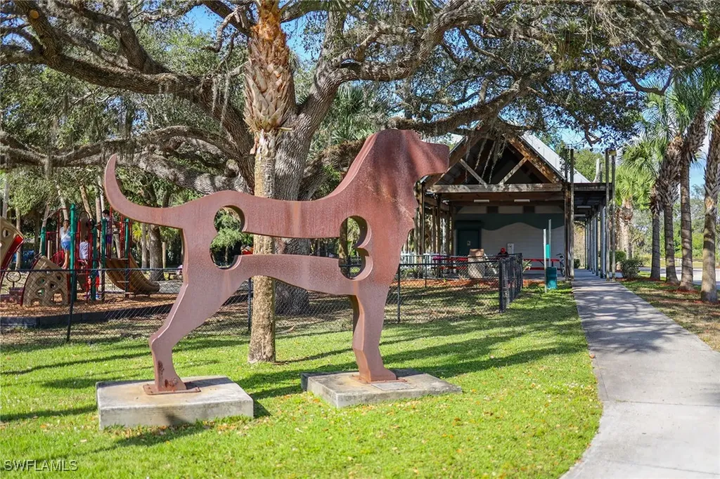 10690 Crockett Street Bonita Springs FL 34135