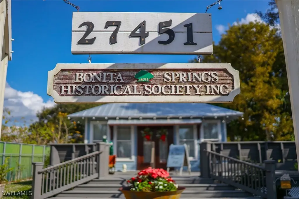 10690 Crockett Street Bonita Springs FL 34135