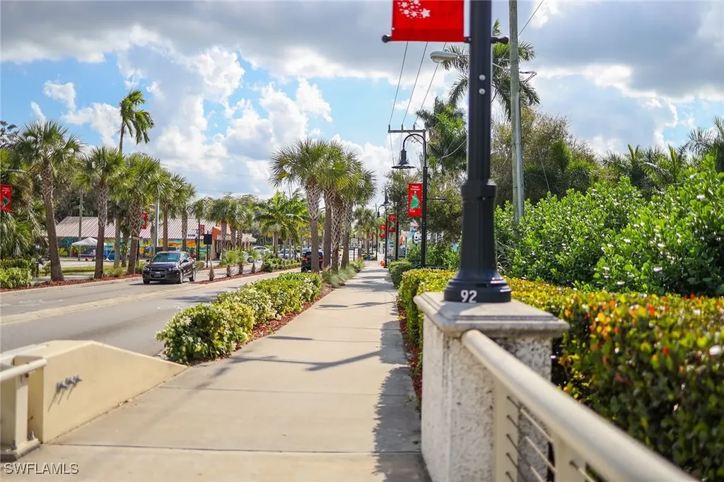 10690 Crockett Street Bonita Springs FL 34135