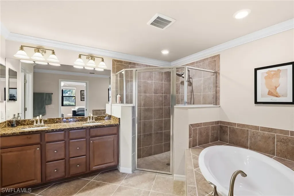 28061 Cookstown Court Bonita Springs FL 34135
