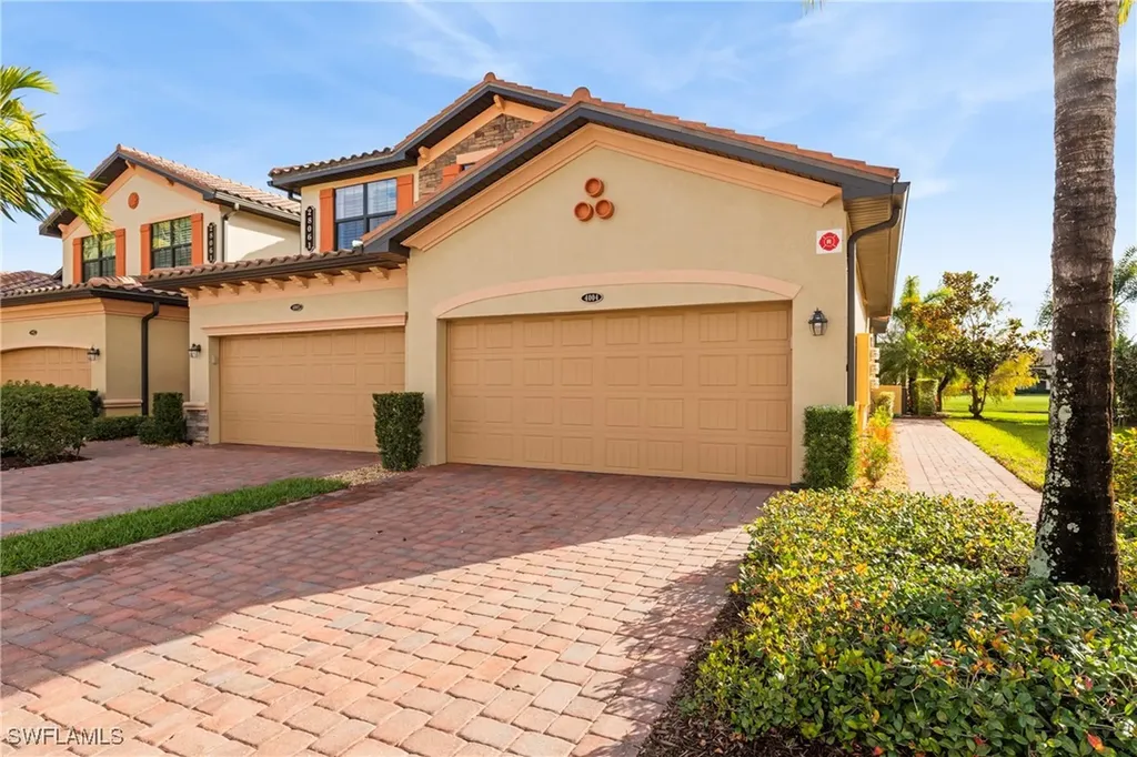 28061 Cookstown Court Bonita Springs FL 34135