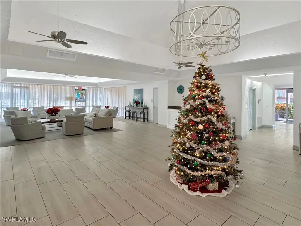 170 Turtle Lake Court Naples FL 34105
