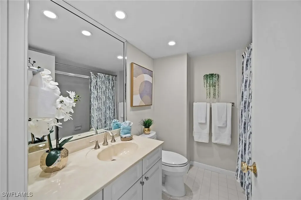 4401 Gulf Shore Boulevard N Naples FL 34103