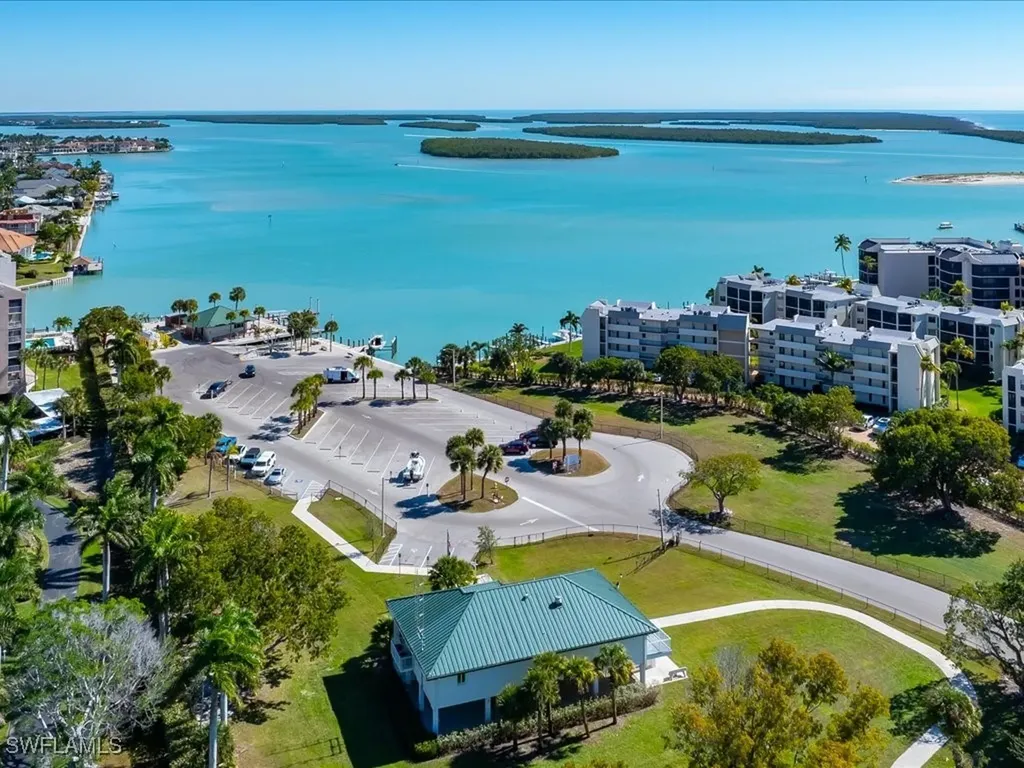 901 Collier Court Marco Island FL 34145