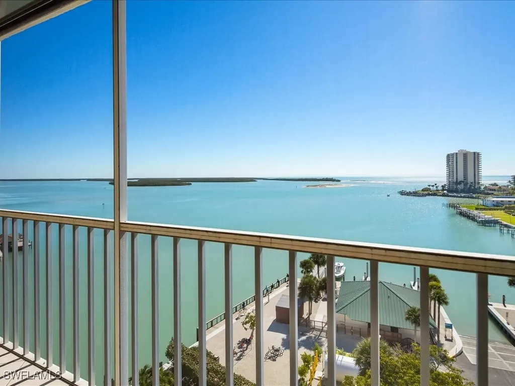 901 Collier Court Marco Island FL 34145