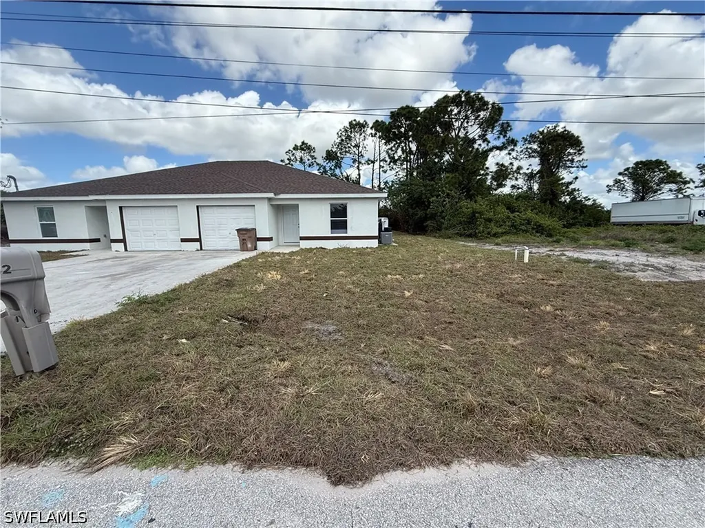 4512 - 4514 15th Street SW Lehigh Acres FL 33973