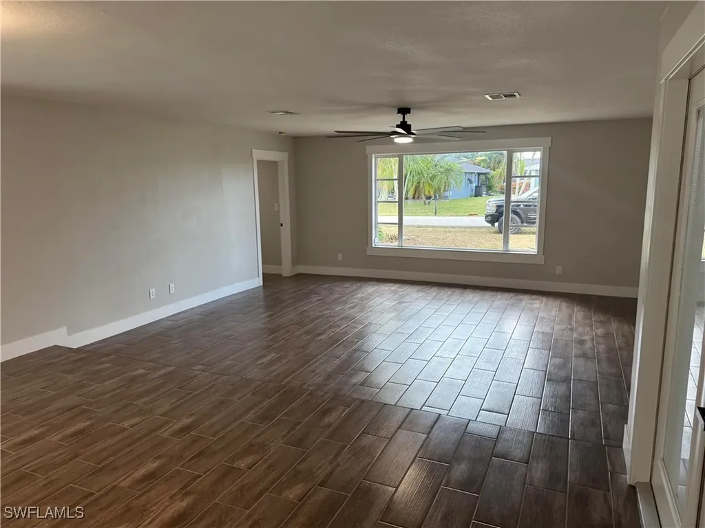 1819 SE 13th Terrace Cape Coral FL 33990