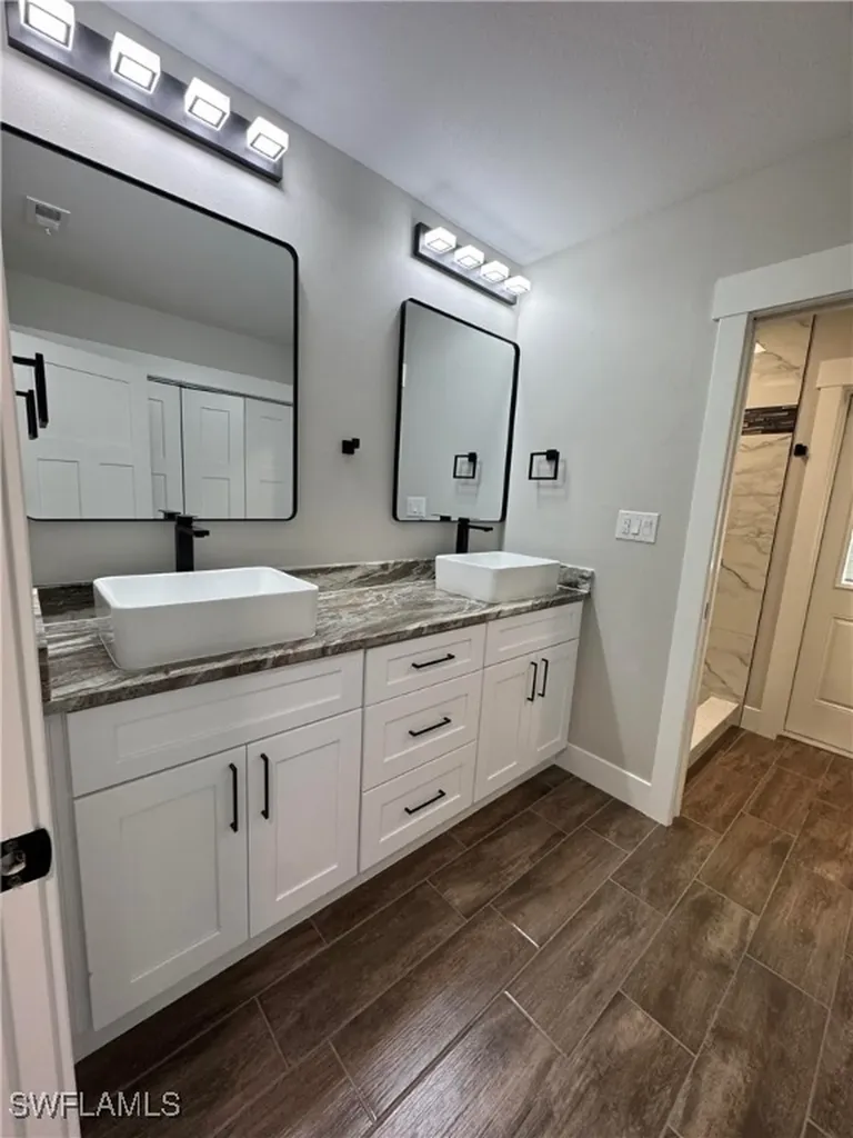 1819 SE 13th Terrace Cape Coral FL 33990