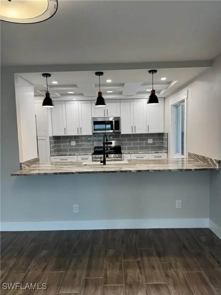 1819 SE 13th Terrace Cape Coral FL 33990