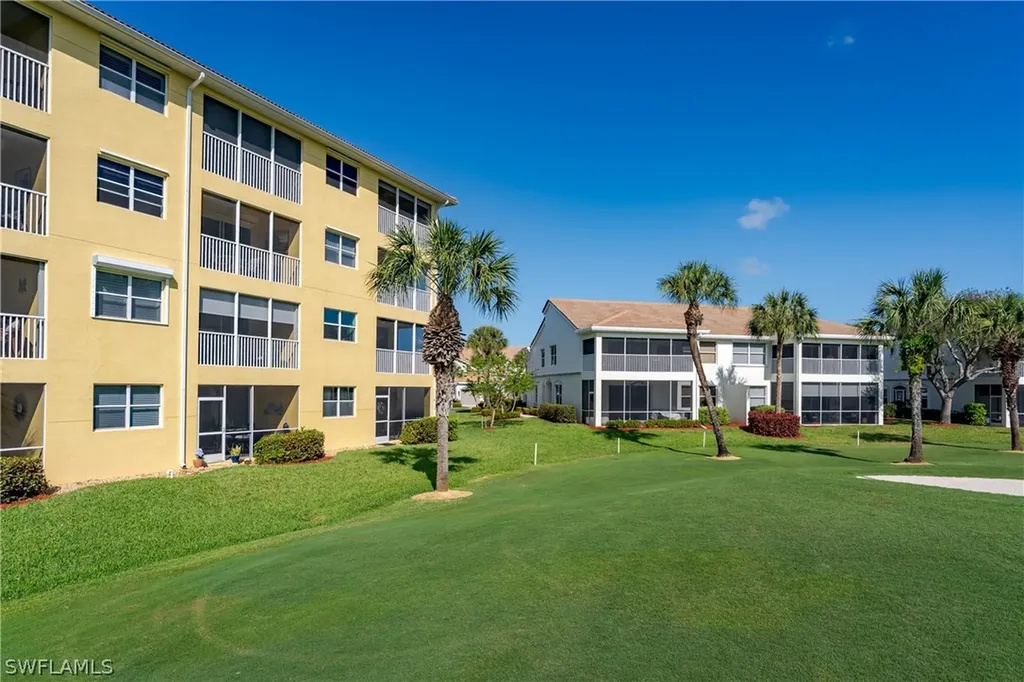 6828 Sterling Greens Place Naples FL 34104