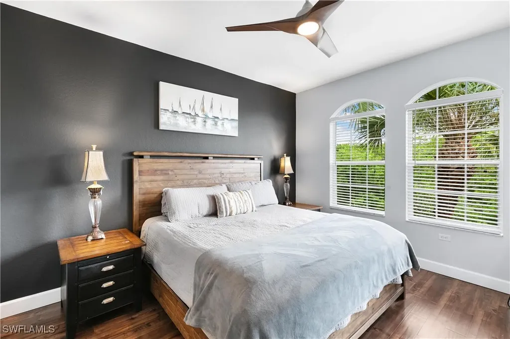 10021 Heather Lane Naples FL 34119