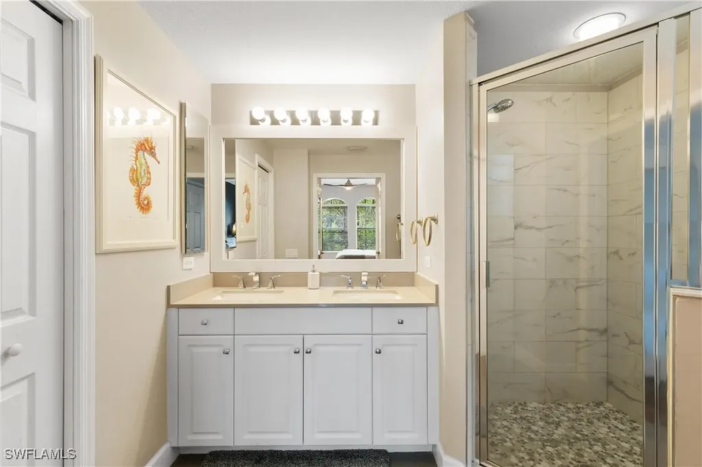 10021 Heather Lane Naples FL 34119