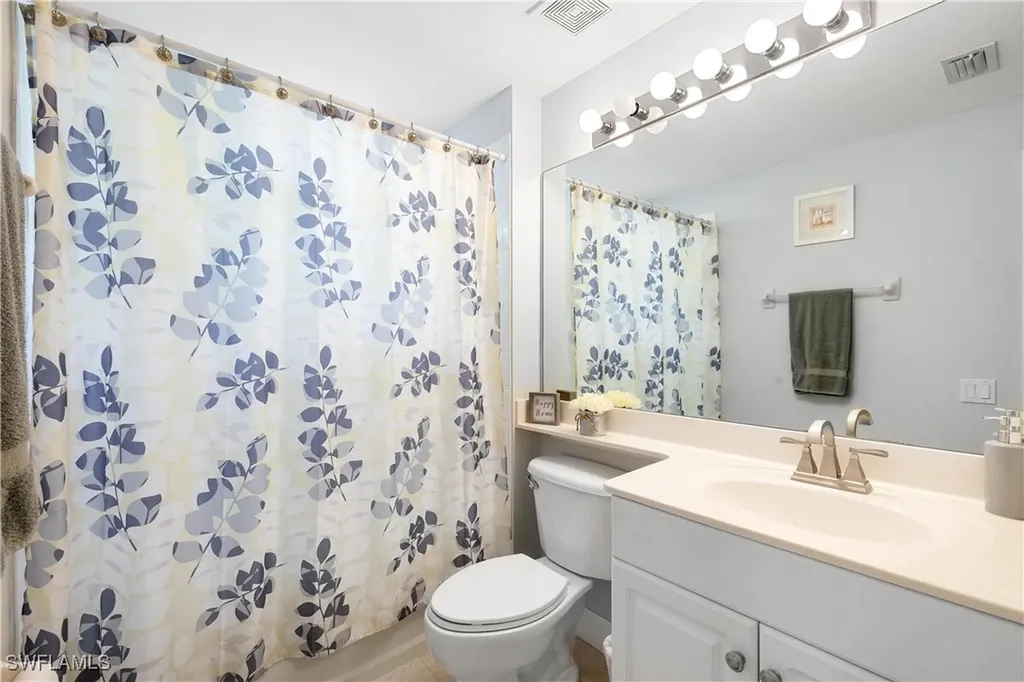 10021 Heather Lane Naples FL 34119