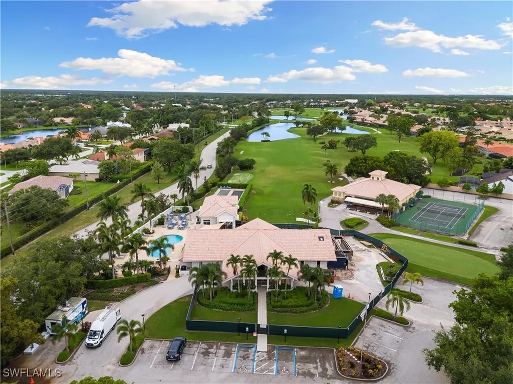 10021 Heather Lane Naples FL 34119