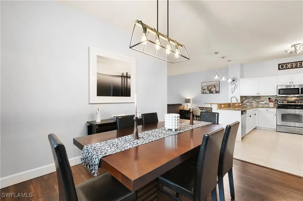 10021 Heather Lane Naples FL 34119