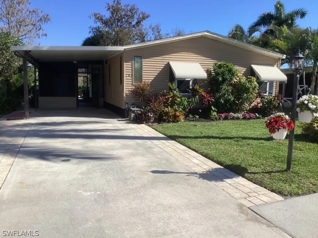104 Belle Isle Circle Naples FL 34112