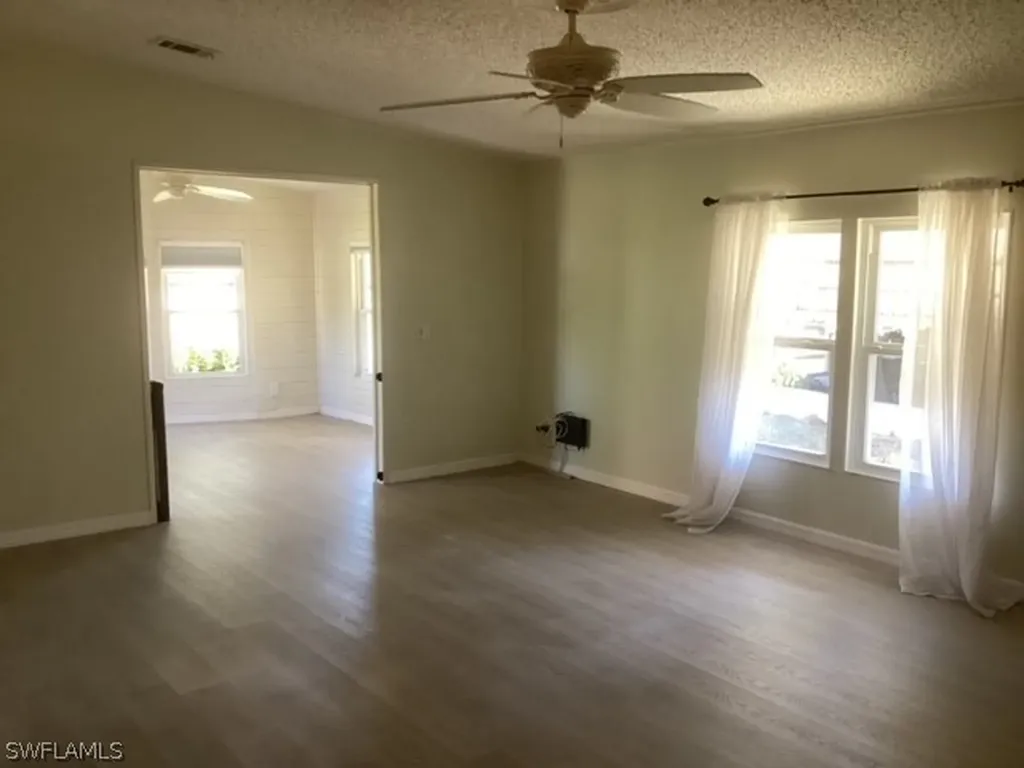 104 Belle Isle Circle Naples FL 34112