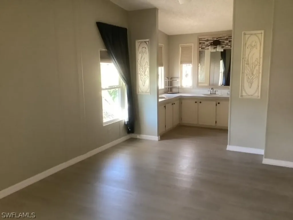 104 Belle Isle Circle Naples FL 34112