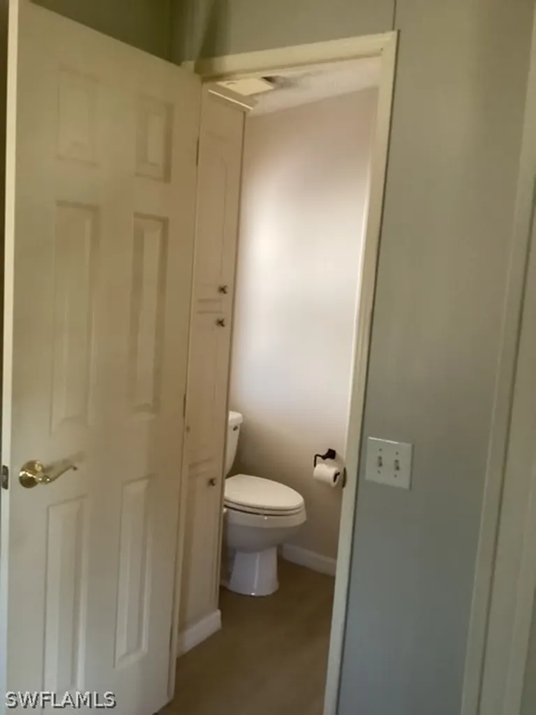 104 Belle Isle Circle Naples FL 34112