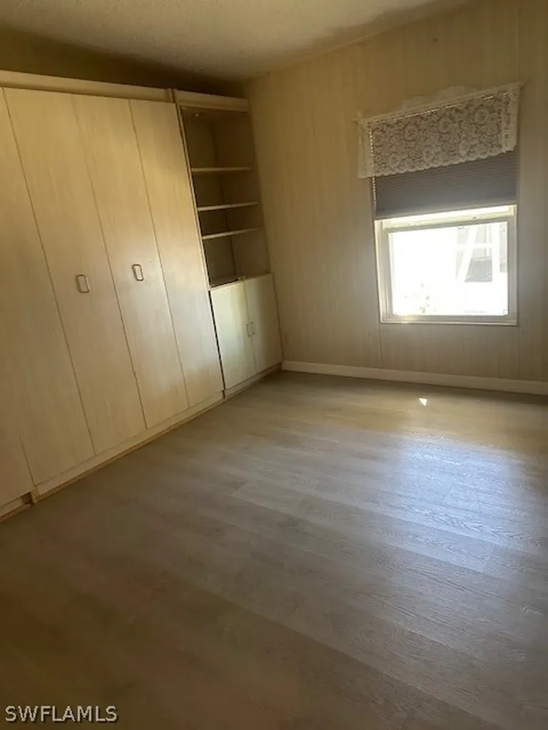 104 Belle Isle Circle Naples FL 34112