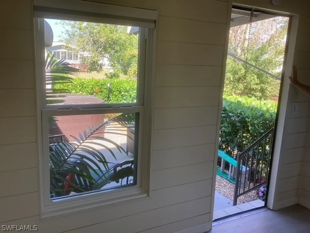 104 Belle Isle Circle Naples FL 34112