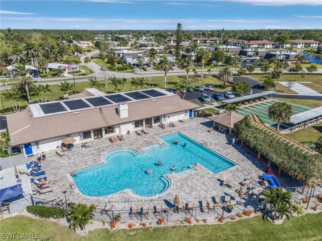 104 Belle Isle Circle Naples FL 34112