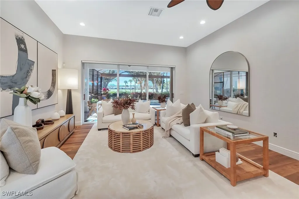 977 Tierra Lago Way Naples FL 34119