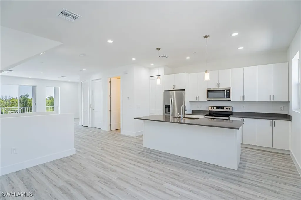 5816 Shell Cove Drive Cape Coral FL 33914