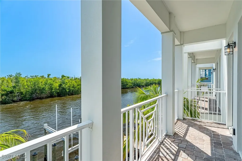 5816 Shell Cove Drive Cape Coral FL 33914