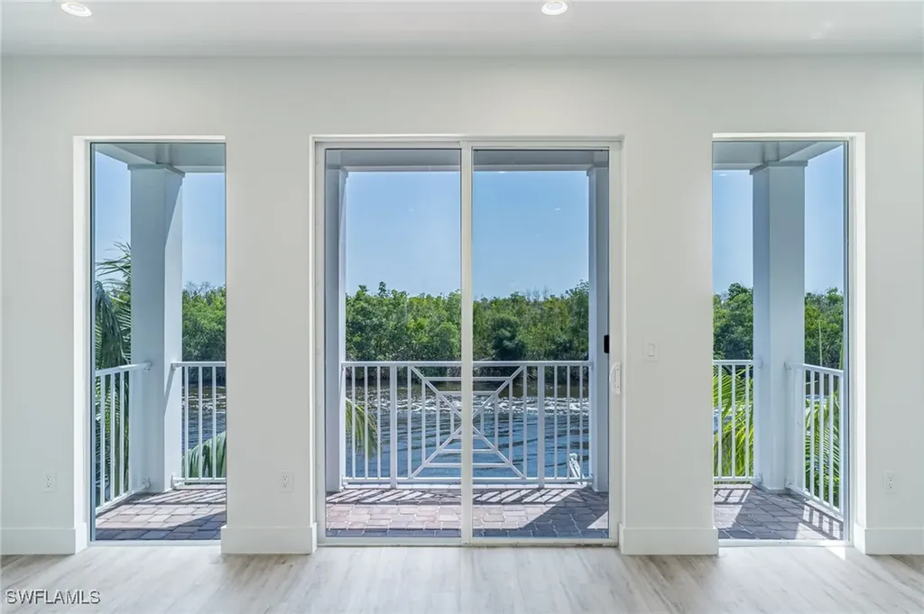 5816 Shell Cove Drive Cape Coral FL 33914
