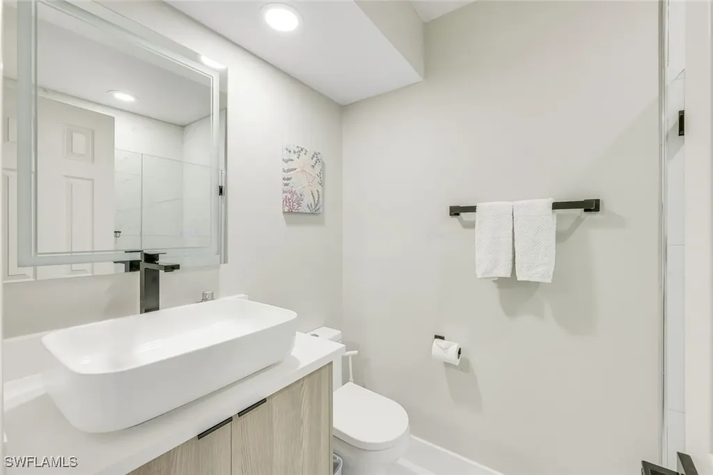 27106 Oakwood Lake Drive Bonita Springs FL 34134