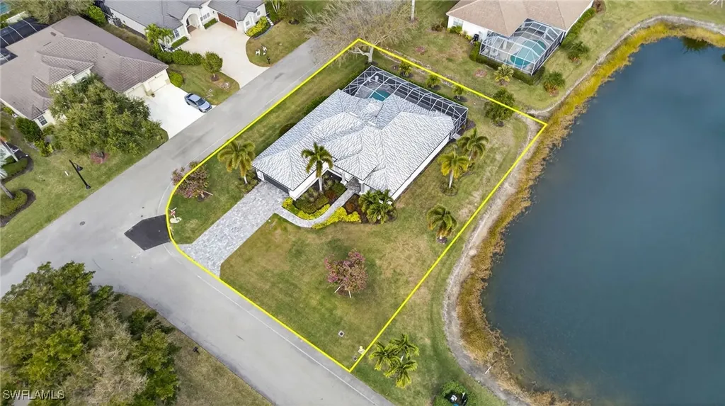 10551 Sir Michaels Place Drive Bonita Springs FL 34135