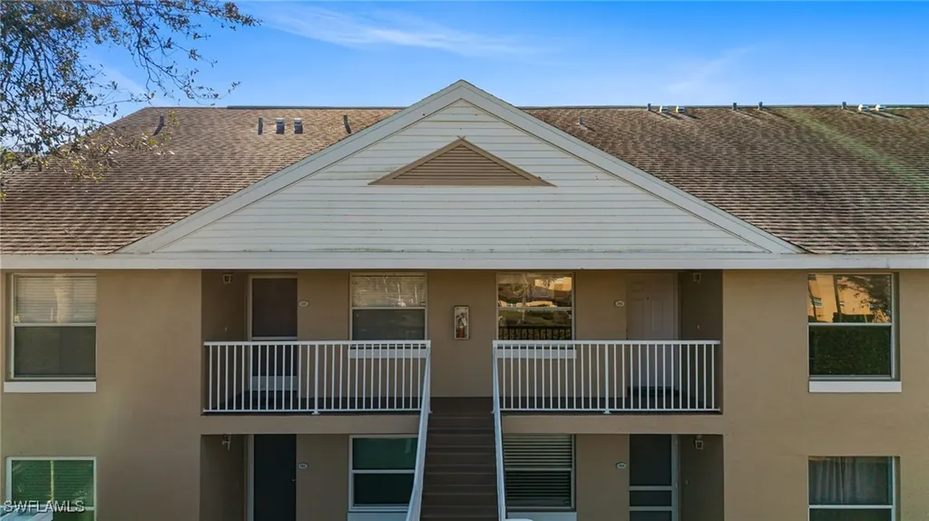 186 Pebble Shores Drive Naples FL 34110