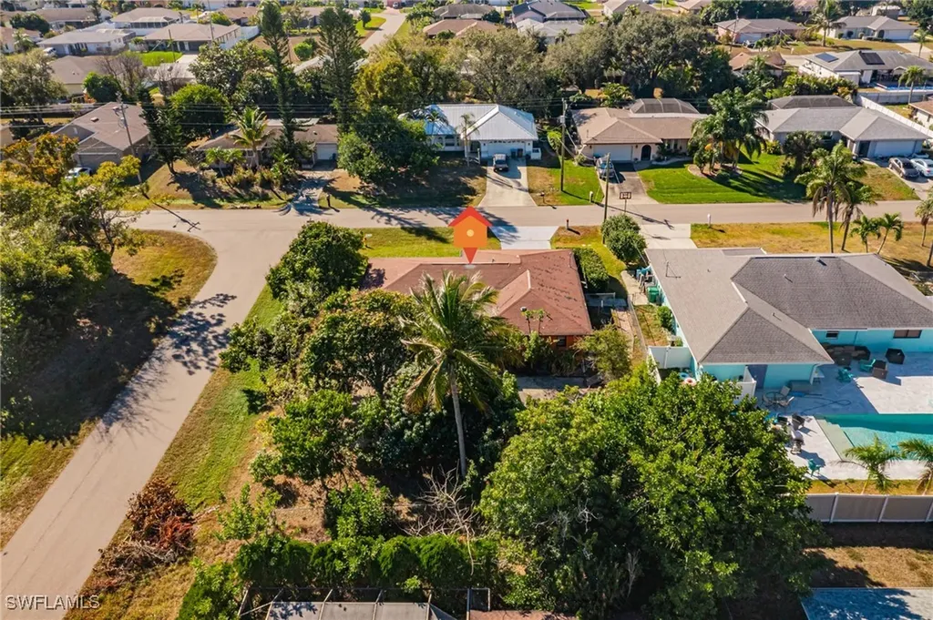 1219 SE 19th Terrace Cape Coral FL 33990