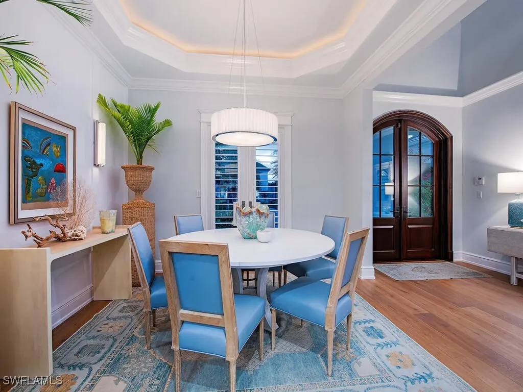 3243 Gin Lane Naples FL 34102