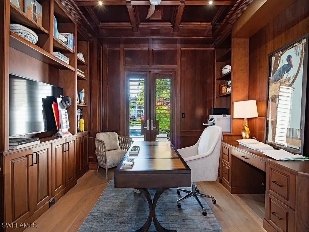 3243 Gin Lane Naples FL 34102