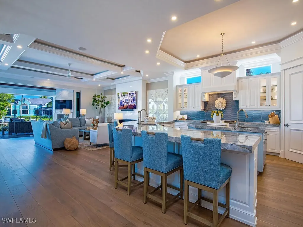 3243 Gin Lane Naples FL 34102