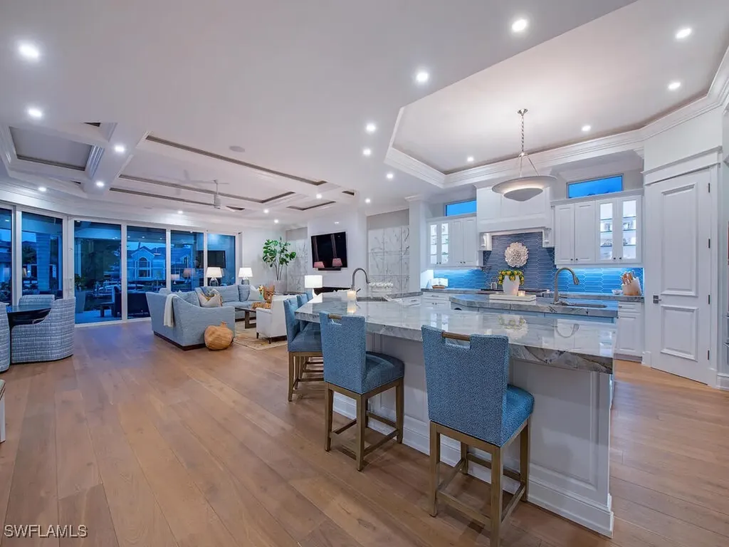 3243 Gin Lane Naples FL 34102