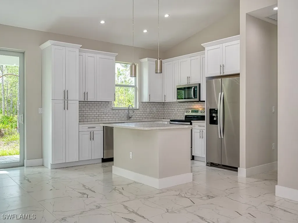 4226 68th Avenue NE Naples FL 34120