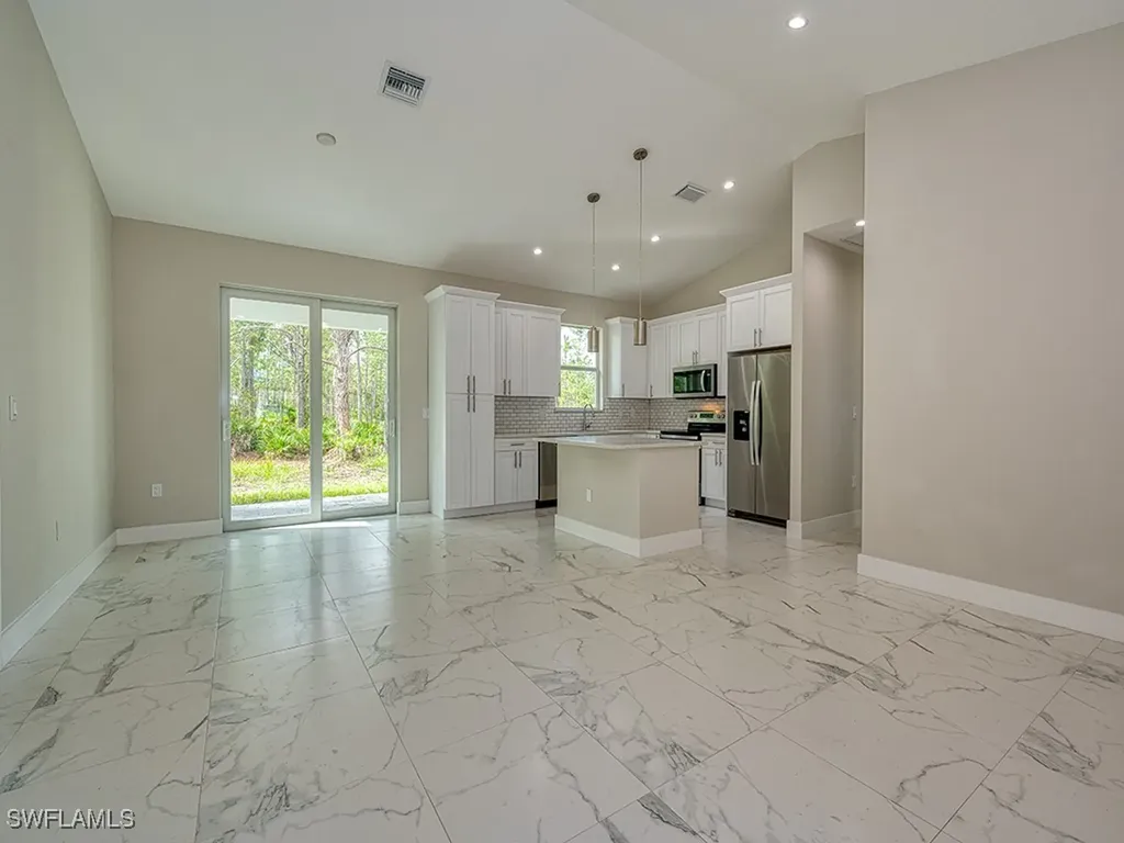 4226 68th Avenue NE Naples FL 34120
