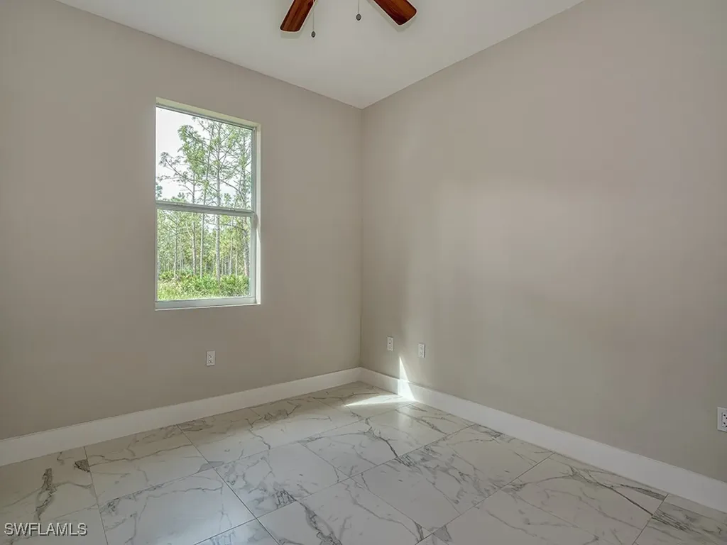 4226 68th Avenue NE Naples FL 34120