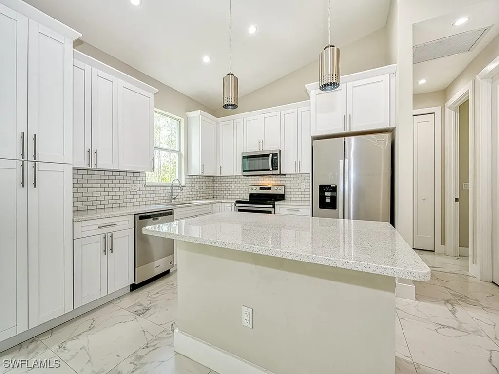 4226 68th Avenue NE Naples FL 34120