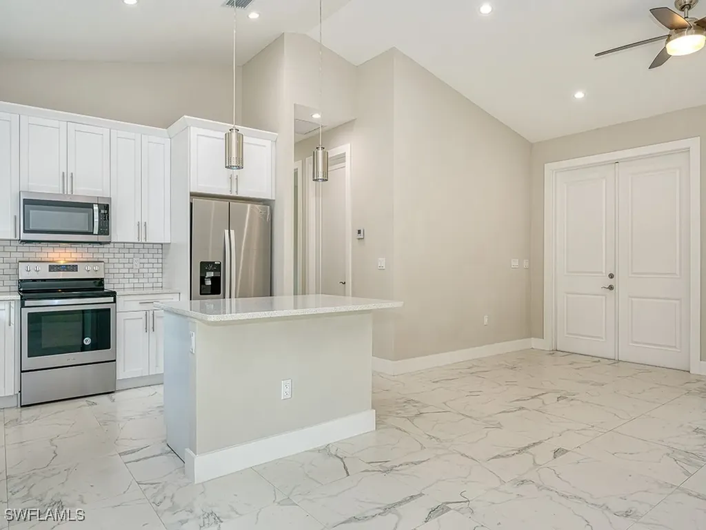 4226 68th Avenue NE Naples FL 34120
